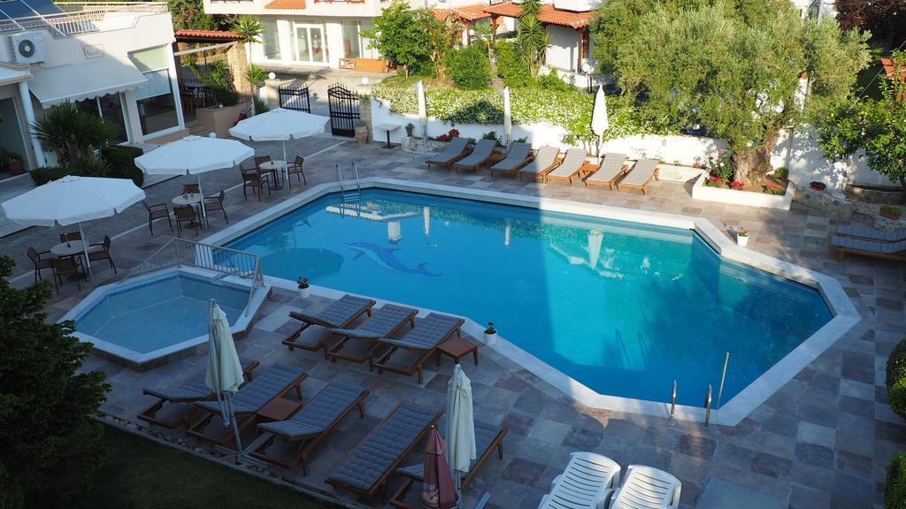 Evridiki Hotel Skala Fourkas Ngoại thất bức ảnh